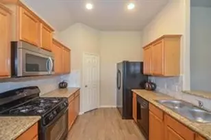 4242 S Vineyard Mdw Ln, Katy, TX 77449 - Photo 10