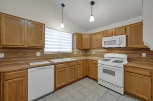 3012 Walnut Springs Dr, Katy, TX 77449 - Photo 12