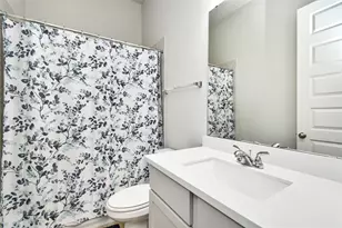 5042 Albany Shores Ln, Fulshear, TX 77441 - Photo 10