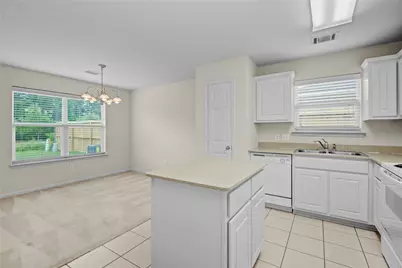 29022 San Jacinto River Court, Spring, TX 77386 - Photo 16