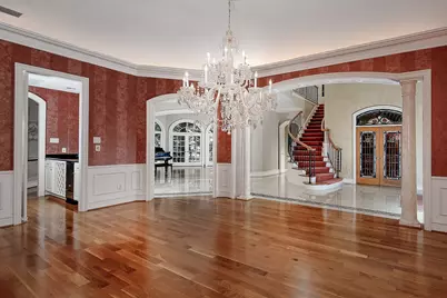 2 Wexford Court, Houston, TX 77024 - Photo 10