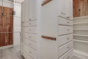 2 Wexford Ct, Houston, TX 77024 - Photo 16