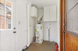 1403 Marlock Ln, Pasadena, TX 77502 - Photo 14