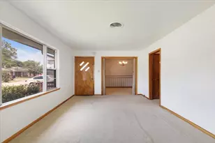 1403 Marlock Ln, Pasadena, TX 77502 - Photo 4