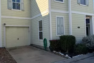 4514 Plum Creek Forest Ln, Houston, TX 77087 - Photo 2