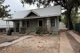 544 W 28th St, Houston, TX 77008 - Photo 1