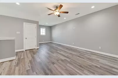 10905 Dauphine Street, Willis, TX 77318 - Photo 26