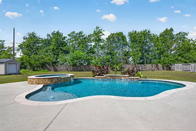 10706 Harry Drive, Needville, TX 77461 - Photo 28