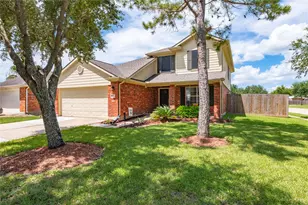 13601 Trail Meadow Ln, Rosharon, TX 77583 - Photo 4