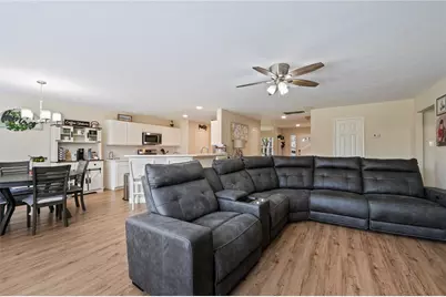 13601 Trail Meadow Lane, Rosharon, TX 77583 - Photo 16