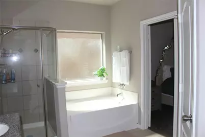 28623 Lockeridge Springs Drive, Spring, TX 77386 - Photo 26