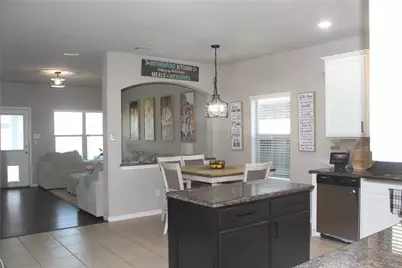 28623 Lockeridge Springs Drive, Spring, TX 77386 - Photo 8