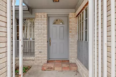 5607 Arncliffe Drive, Houston, TX 77088 - Photo 12
