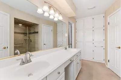 5607 Arncliffe Drive, Houston, TX 77088 - Photo 36