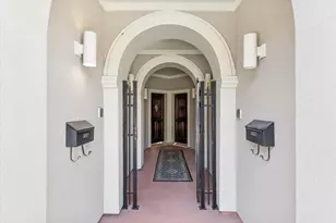 2314 Huldy St, Houston, TX 77019 - Photo 2