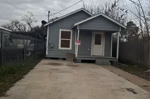 9312 Manchester St, Houston, TX 77012 - Photo 2