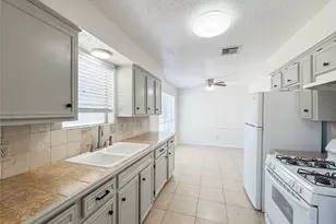 1727 Junker St, Rosenberg, TX 77471 - Photo 16