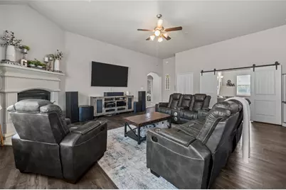 142 San Gabriel Drive, Baytown, TX 77523 - Photo 10