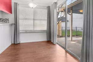 75 Avocado Ct, Lake Jackson, TX 77566 - Photo 12