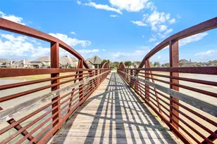 1652 Longwood Glen Ln, Friendswood, TX 77546 - Photo 50