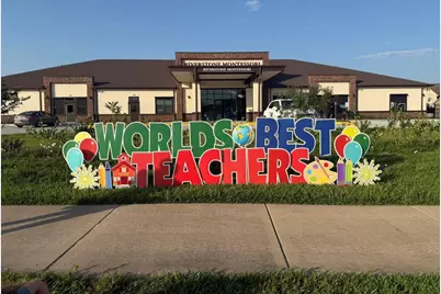 1652 Longwood Glen Lane, Friendswood, TX 77546 - Photo 42