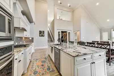 1652 Longwood Glen Lane, Friendswood, TX 77546 - Photo 12