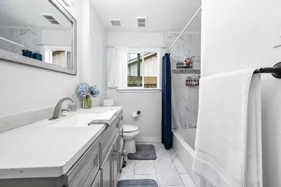 7230 Edgemoor Drive, Houston, TX 77074 - Photo 12