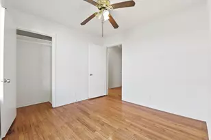 7138 Mobud Dr, Houston, TX 77074 - Photo 10