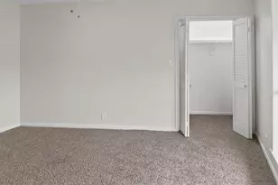 110 Bayou Dr, Baytown, TX 77520 - Photo 18