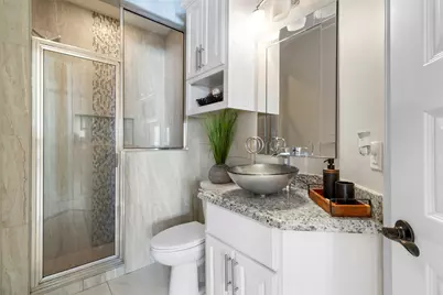 3401 E Stevenson Avenue, Alton, TX 78573 - Photo 20