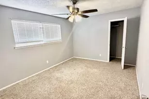 16110 White Star Dr, Houston, TX 77062 - Photo 4