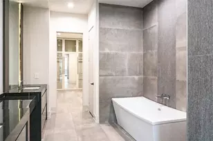 409 W Saulnier St, Houston, TX 77019 - Photo 42