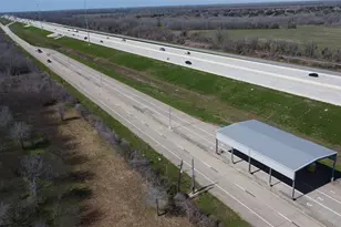 550 Peach Ridge Rd, Brookshire, TX 77423 - Photo 1