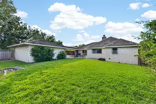 6215 Sanford Rd, Houston, TX 77096 - Photo 10
