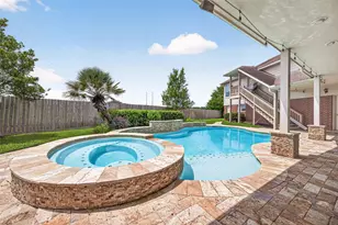 1415 Kennewick Ct, Sugar Land, TX 77479 - Photo 2