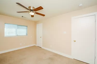 5830 Silver Oak, Missouri City, TX 77459 - Photo 14