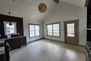 1220 32nd St, Galveston, TX 77550 - Photo 10
