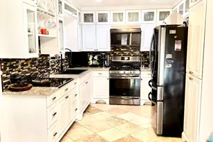 10242 Ella Falls Blvd, Houston, TX 77038 - Photo 4