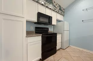 8055 Cambridge St, Houston, TX 77054 - Photo 4