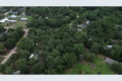 206 Wickdome Drive, Willis, TX 77378 - Photo 10