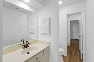 9243 Westwood Village Dr, Houston, TX 77036 - Photo 20