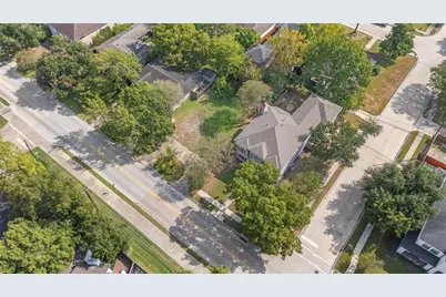 5517 Newcastle Street, Bellaire, TX 77401 - Photo 1