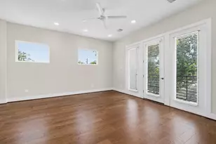 2102 Bello Amanecer Ln, Houston, TX 77055 - Photo 10