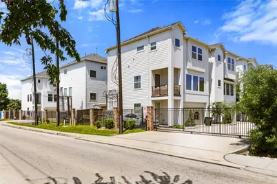 2102 Bello Amanecer Lane, Houston, TX 77055 - Photo 26