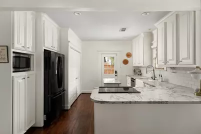 602 Aurora Street, Houston, TX 77008 - Photo 12