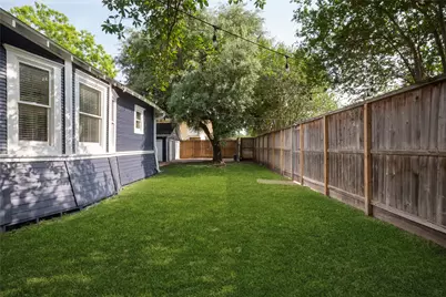 602 Aurora Street, Houston, TX 77008 - Photo 2