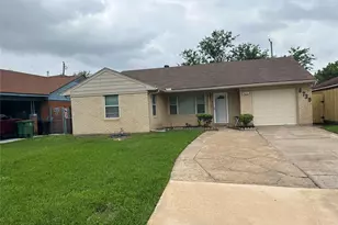 8730 Cowart St, Houston, TX 77029 - Photo 1
