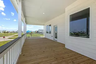 23107 Miramar Circle, Galveston, TX 77554 - Photo 20