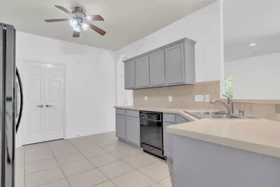 34 Greenwich Place, Conroe, TX 77384 - Photo 18