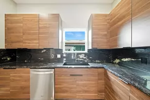 8307 Double St, Houston, TX 77088 - Photo 6